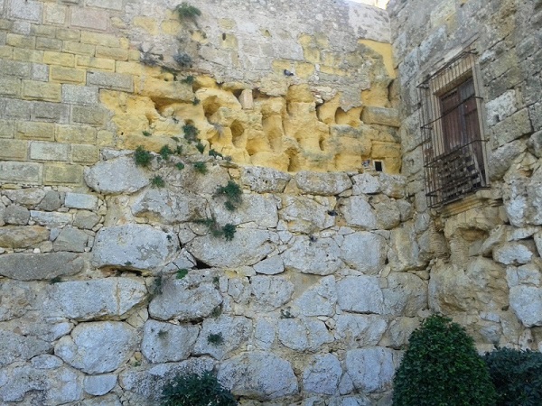Restos-de-las-murallas-romanas-de-Tarragona Restos-de-las-murallas-romanas-de-Tarragona